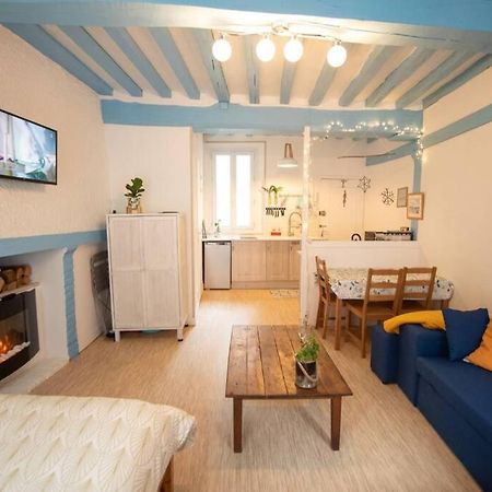 Blue Appartment With A Fireplace Dieppe Eksteriør billede